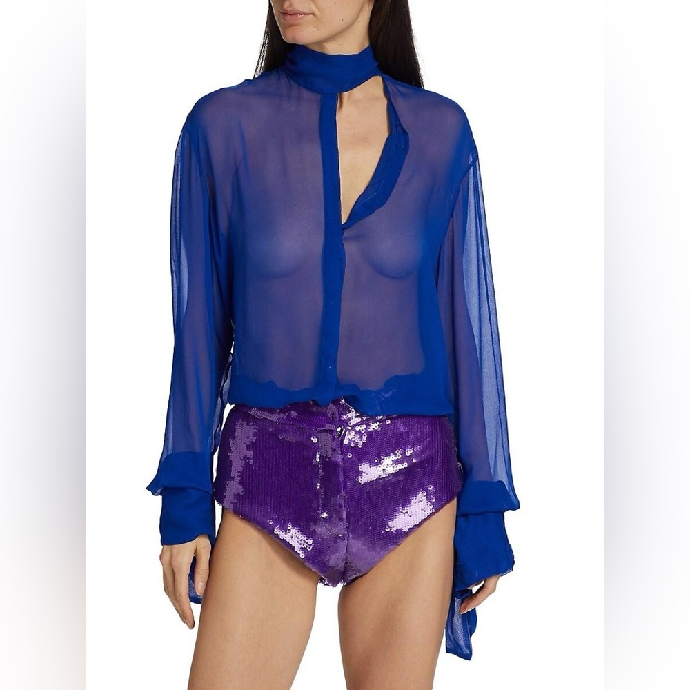 $1321 LAQUAN SMITH 
Blouse With Scarf Collar size M